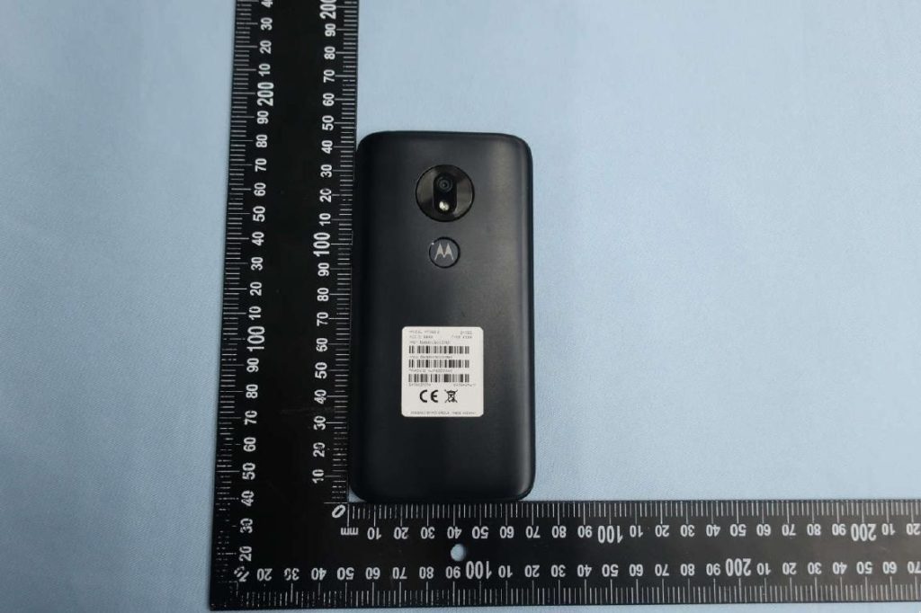 Le Moto G7 Play aura une encoche et une batterie beaucoup plus petite 52 moto g7 play fcc 1