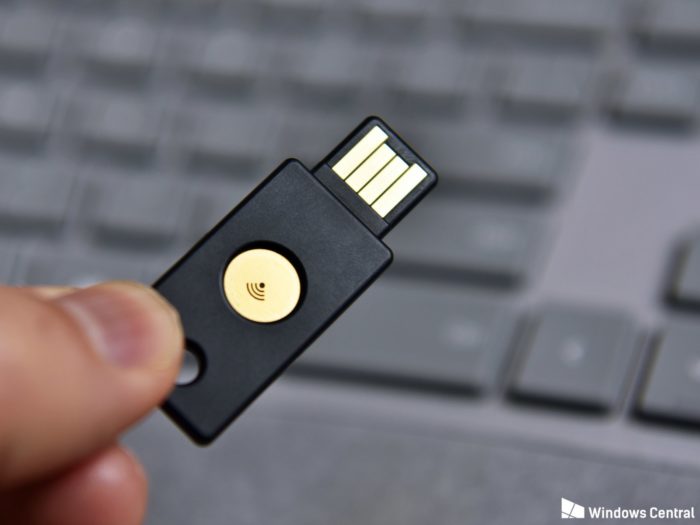 Maintenant vous pouvez vous connecter à votre compte Microsoft avec une clé FIDO2