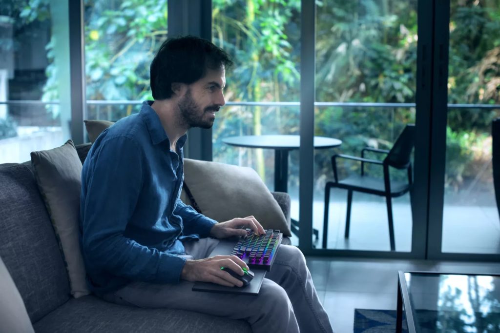 Razer Turret : le premier ensemble clavier et souris conçu pour la Xbox One pour 249 dollars 55 razer devoile premier ensemble clavier et souris concu pour xbox one 6