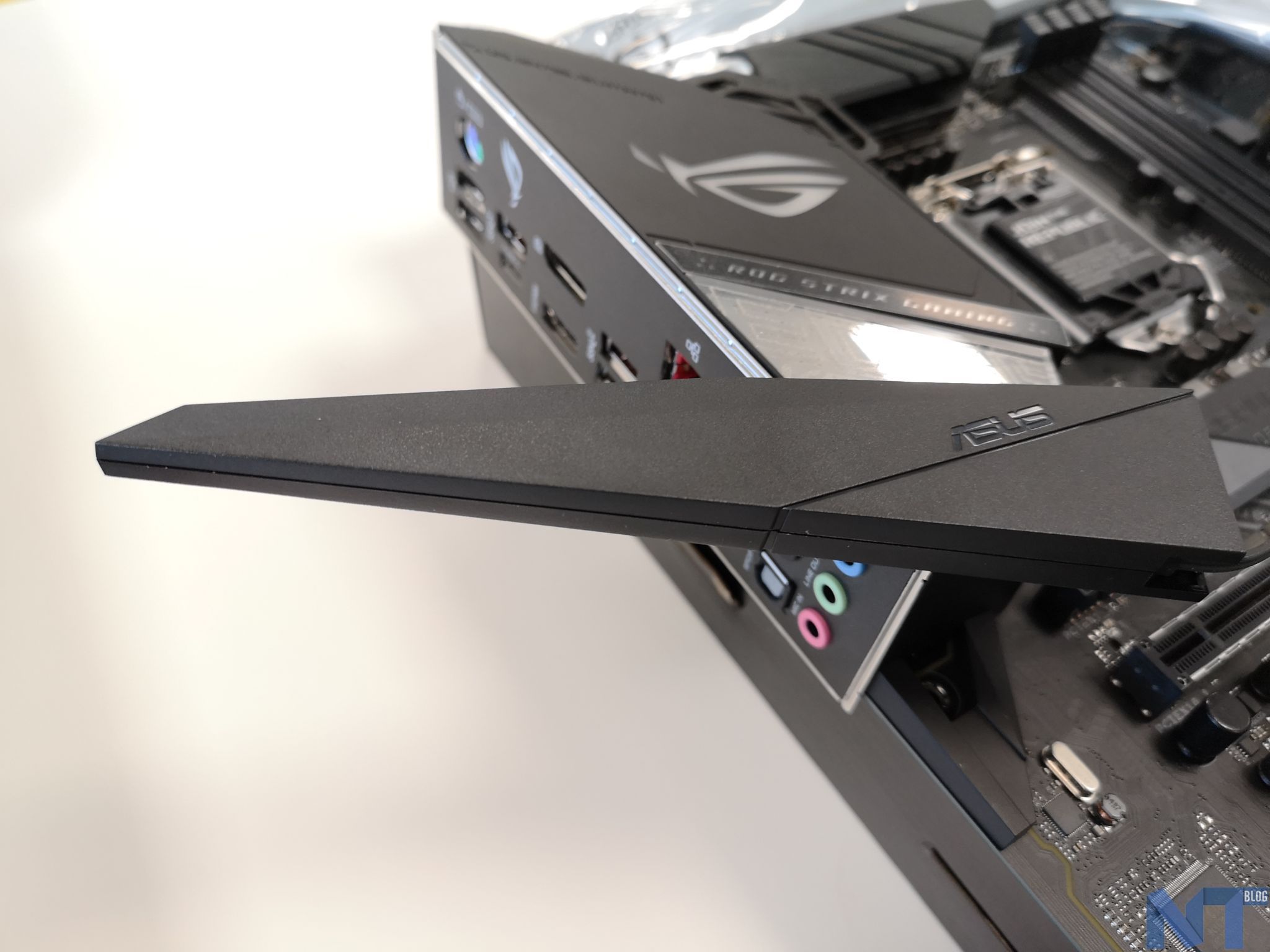 Test de la carte mère ASUS ROG Strix Z390-E : idéale pour votre PC de gaming 48 ASUS ROG Strix Z390 E 24