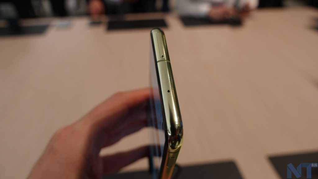 MWC 2019 : Prise en main du Samsung Galaxy S10e, petit et intéressant 28 MWC Galaxy S10e 15