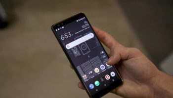 htc exodus 1 vous pouvez desormais acheter smartphone blockchain pour 699 dollars