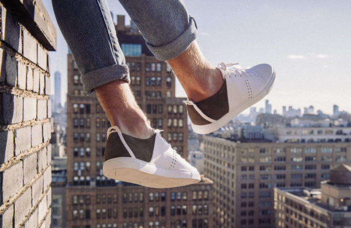 Verily travaille sur des chaussures qui surveillent votre poids, et détectent les chutes