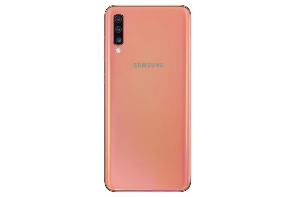 Samsung lance le Galaxy A70, avec une caméra de 32 mégapixels et une charge ultra rapide 52 Galaxy A70 official 6