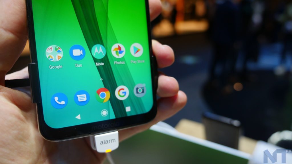 MWC 2019 : prise en main du Moto G7, l'abordable très bon smartphone 19 MWC Moto G7 5