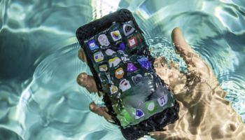 iphone 7 pool tests water splash 0071