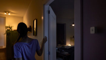 philips hue motion sensor hallway night time