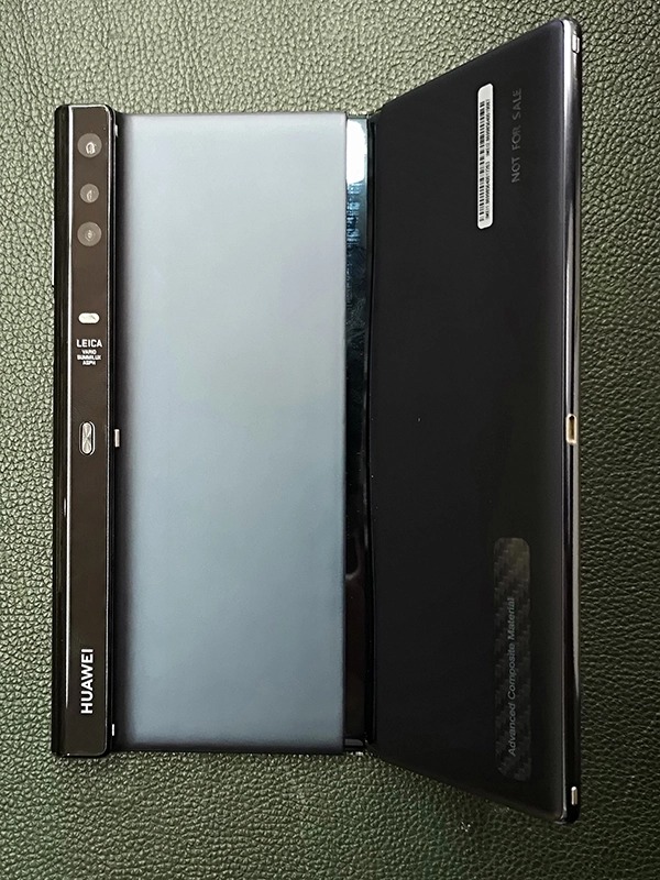 La conception du Huawei Mate X a peut-être été modifiée avant son lancement 53 Huawei Mate X 6