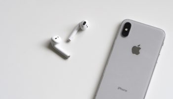airpods 1560258460