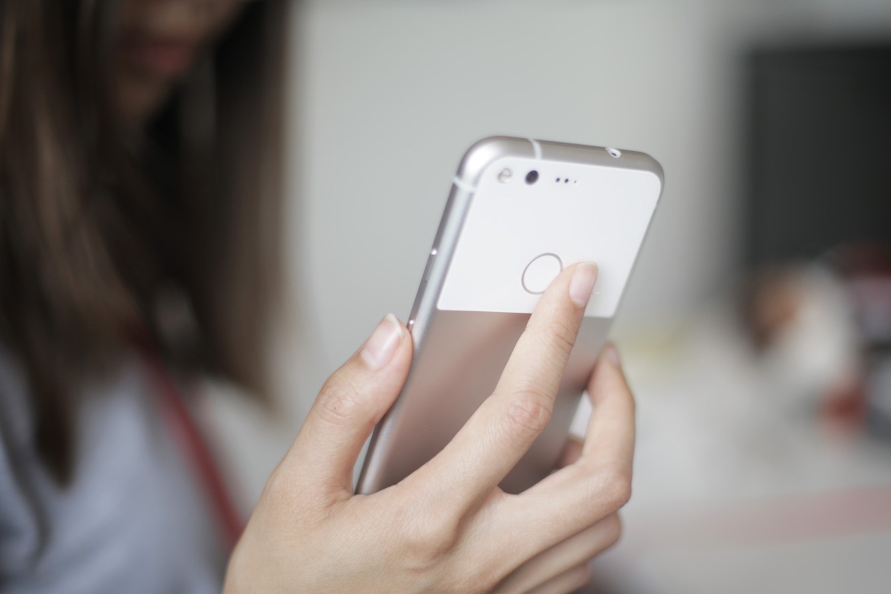Google Pixel Fingerprint Recognition