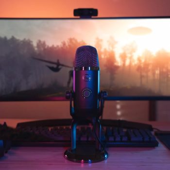 Blue Yeti X Desktop 01