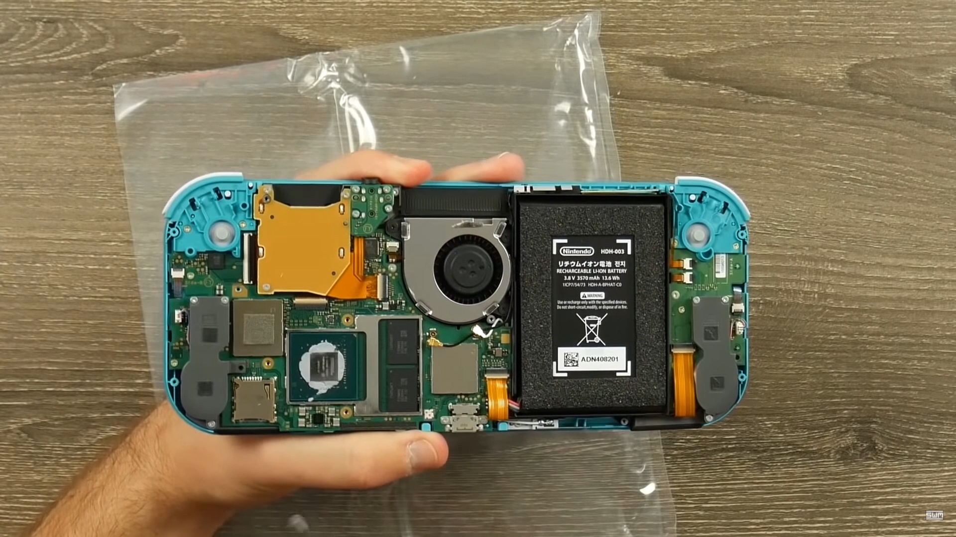 switch lite teardown 1