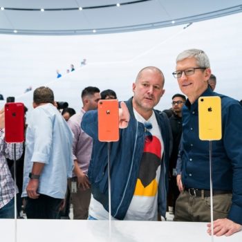apple update tim cook jonathan ive 062619
