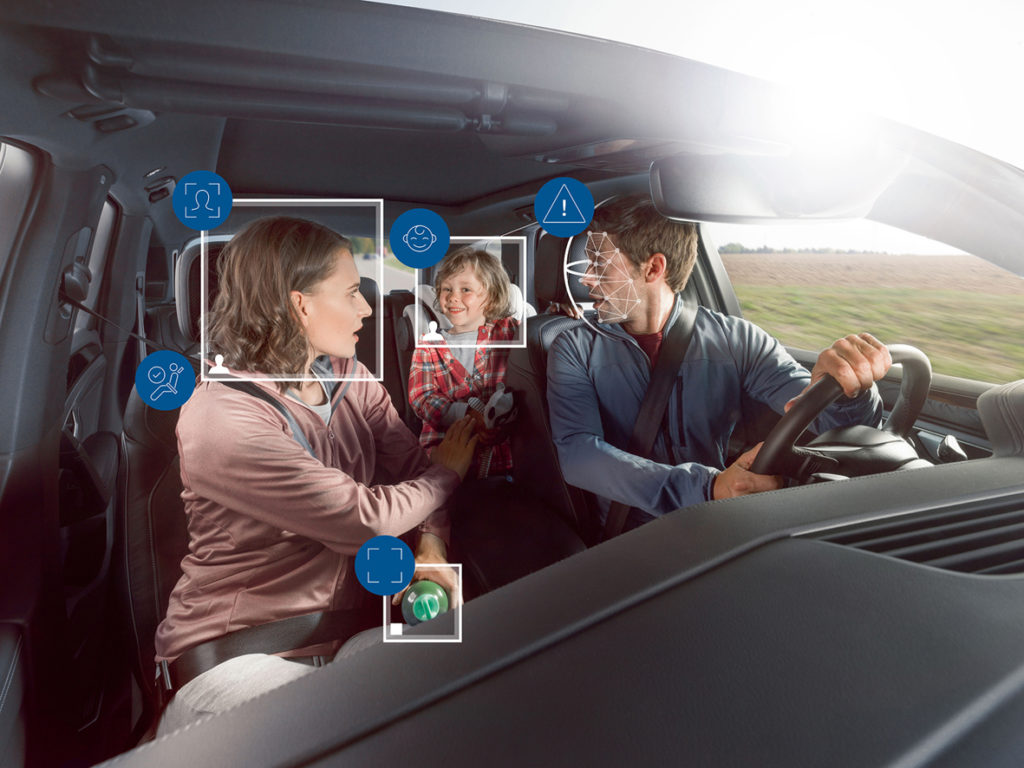 La caméra Bosch est prête à prévenir les accidents en vous fixant du regard 43 BOSCH IMS 4