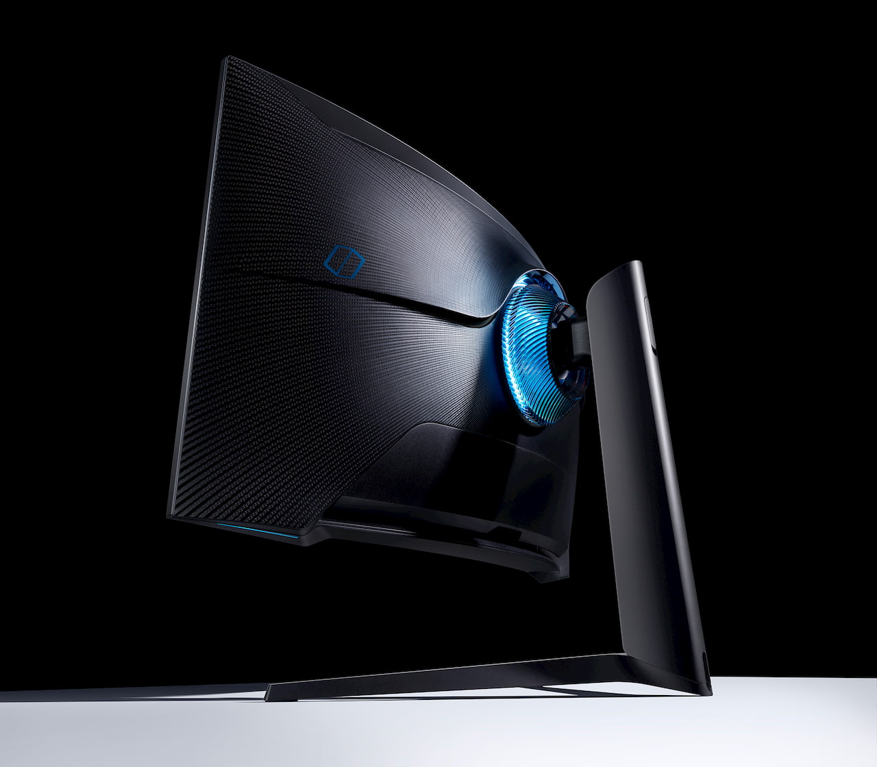 2020 Odyssey Gaming Monitors G7 product1