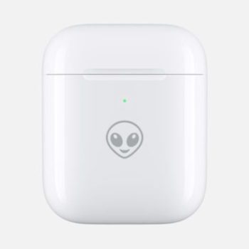 apple peut maintenant graver emoji sur boitier airpods 1