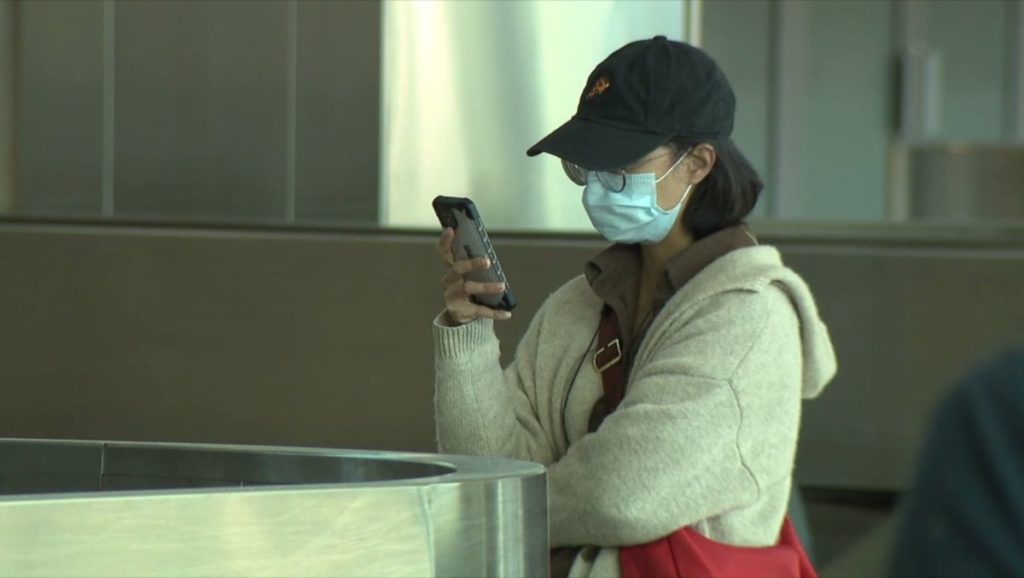 coronavirus iphone