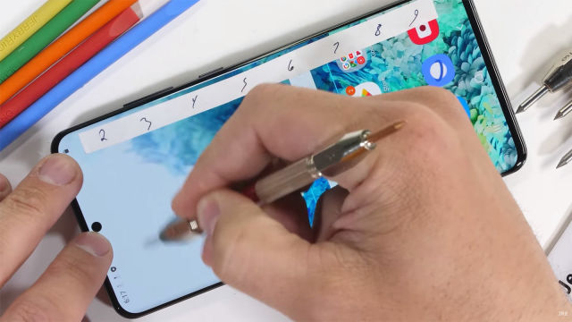 Le test de durabilité du Galaxy S20 Ultra 5G peut rassurer les acheteurs 49 Galaxy S20 Ultra
