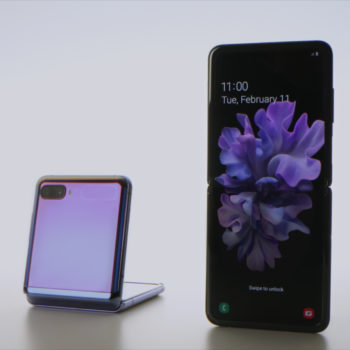 01 galaxyzflip design lifestyle image