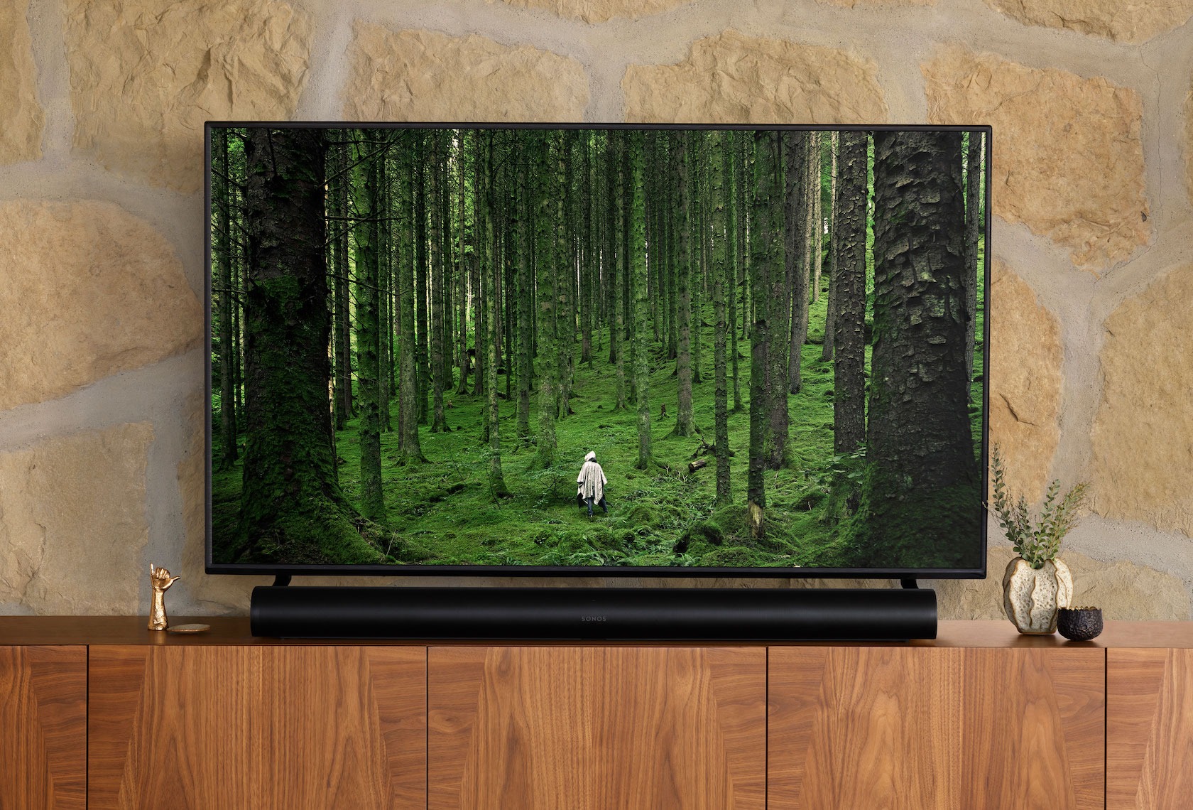 Sonos annonce la Arc, sa première barre de son Dolby Atmos, et Sonos S2