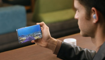 15 galaxys20plus budsplus lifestyle image
