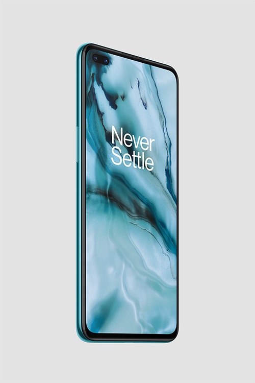 OnePlus lance son smartphone abordable, le OnePlus Nord à partir de 399 euros 54 OnePlusNordMarbleBlue Face