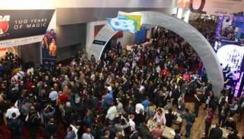 ces crowds