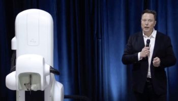 musk neuralink afp
