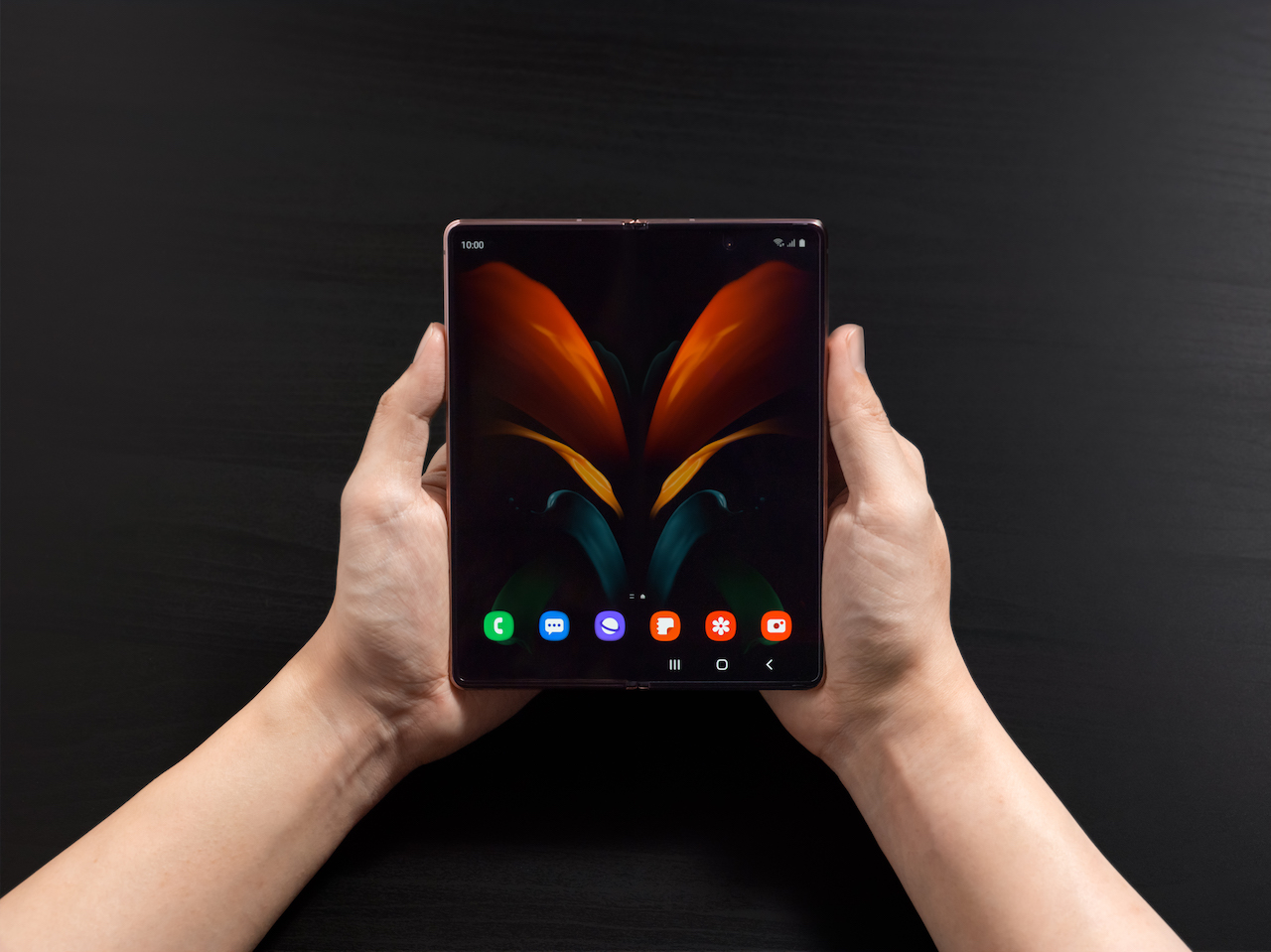 Le Galaxy Z Fold 2 sera commercialisé à partir du 18 septembre au prix de 2 020 euros 49