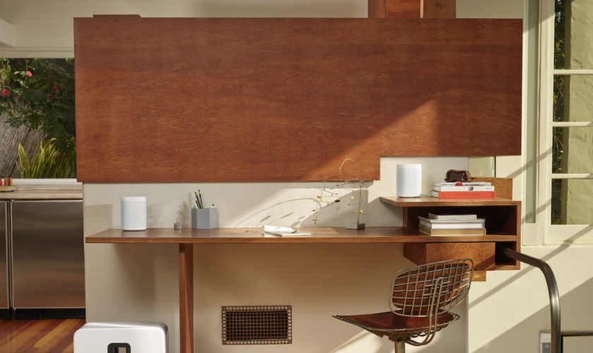 Sonos Sub Lifestyle White