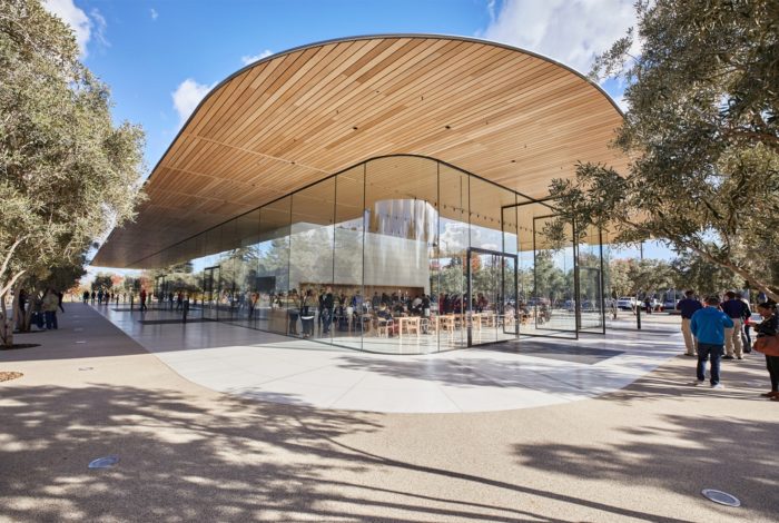 Les employés de Apple continueront le télétravail jusqu’en juin 2021