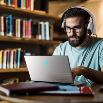 Alienware m15 lifestyle.0