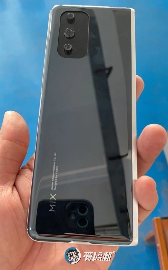 Le smartphone pliable Mi MIX de Xiaomi apparaît sur de nouvelles images 54 6051c215d59ac