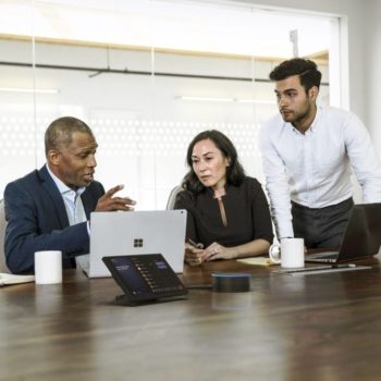 Intelligent Speaker at work 1000