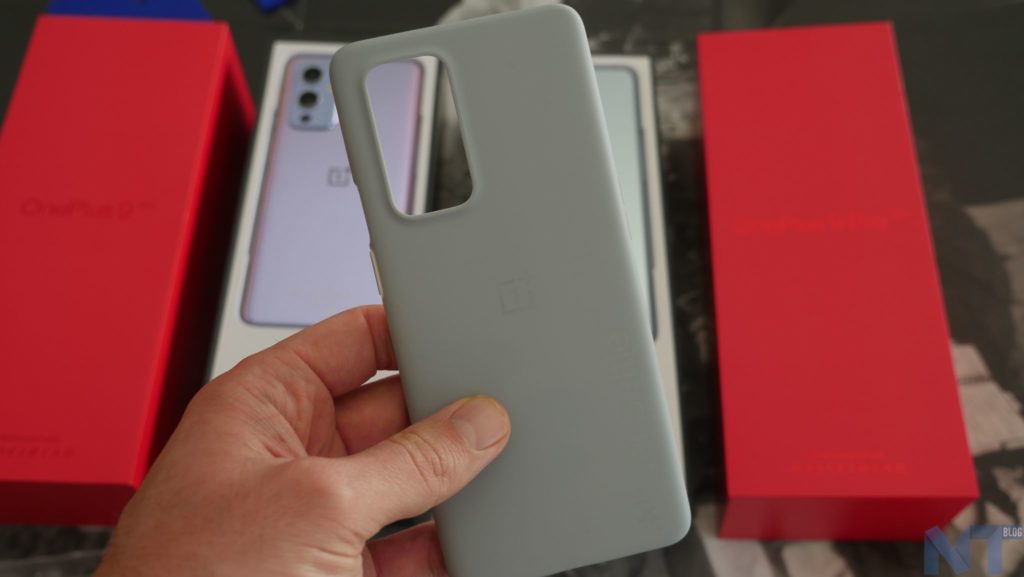 Unboxing OnePlus 9 1