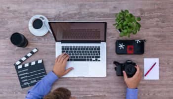 youtuber 2838929 1280