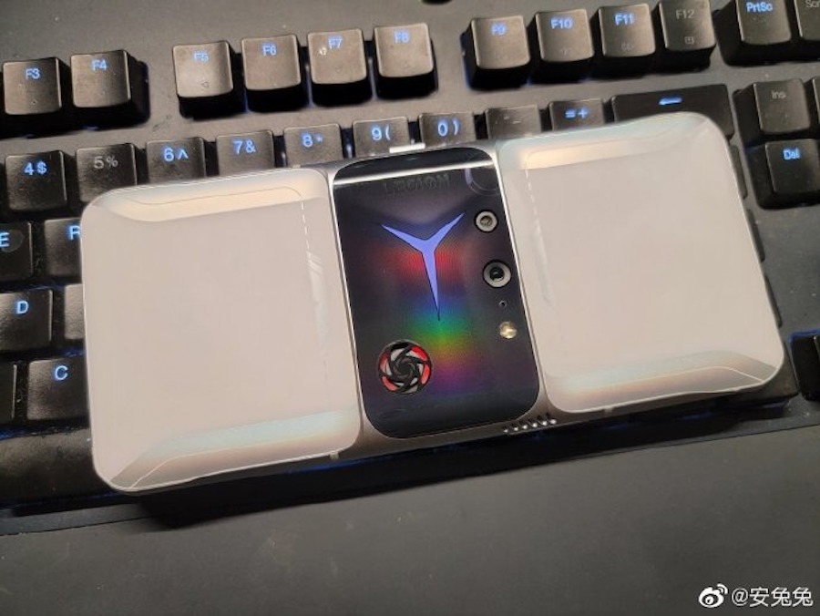 9eb1b839ly1gp9s6c5s4kj21400u0aeo