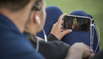 mobile phone 5431597 1920 161919