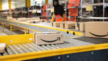 60990f5a7b50a61692b7383f