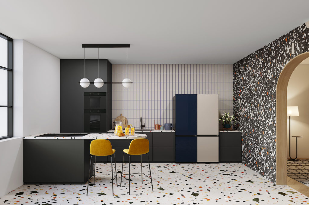 Tout ce que Samsung a annoncé lors de son événement « Bespoke » 66 Bespoke Lifestyle image 13 Glam Navy Satin Beige