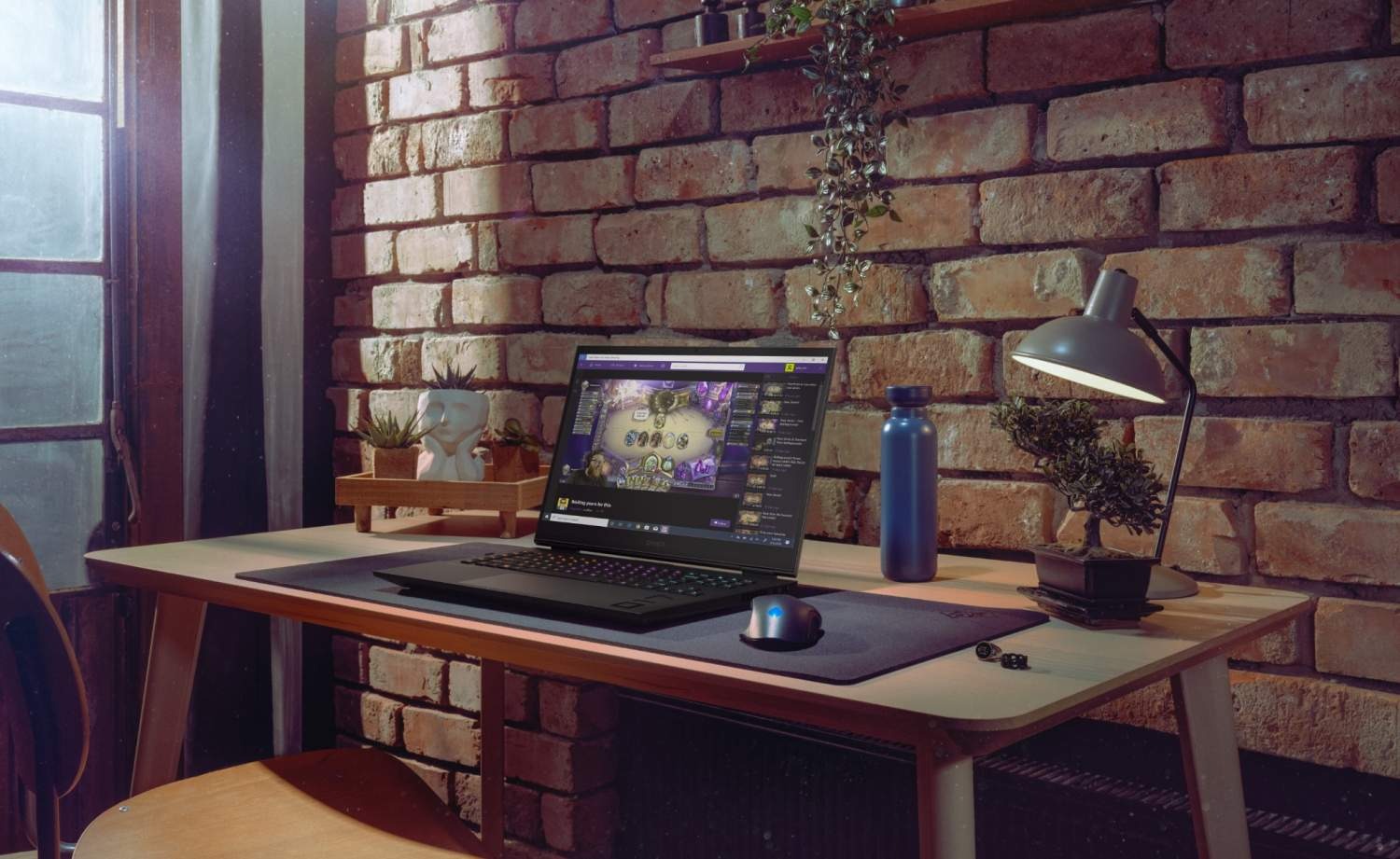 Omen 17 lifestyle image header