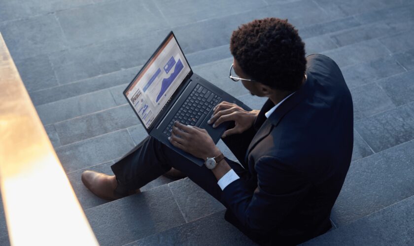 02 Thinkpad X1 Extreme Gen 4 Rem