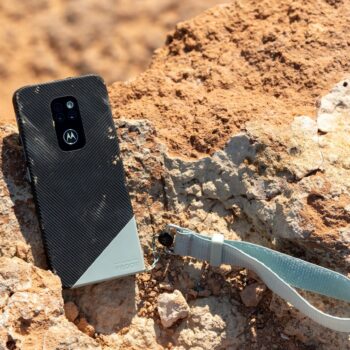 motorola defy DSC7480 scaled 1