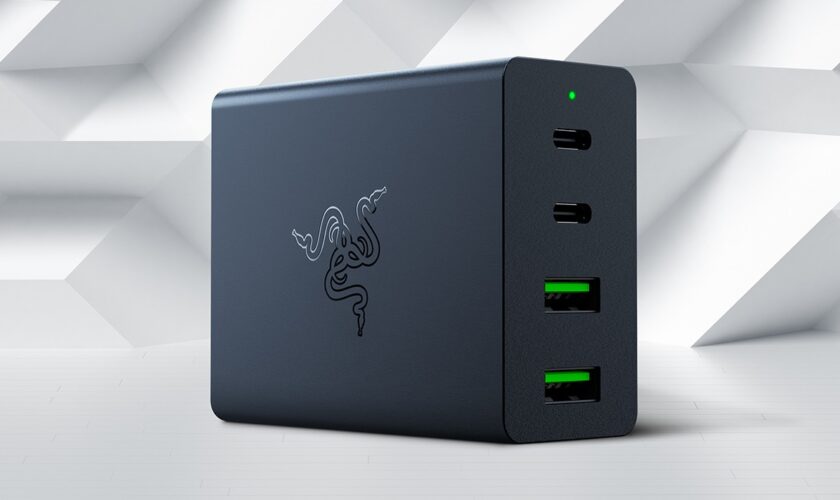 Le Razer USB-C GaN Charger peut charger quatre appareils à la fois 69 razer usb c gan charger hero des