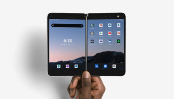 SUR21 Duo Feature BookMode 021 RGB