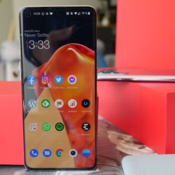 Unboxing OnePlus 9 10