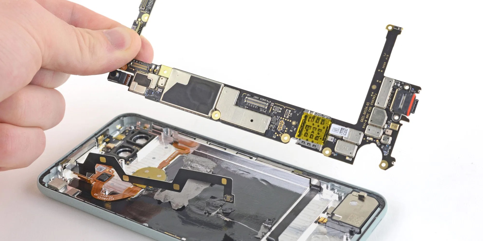pixel 5 ifixit teardown motherbo