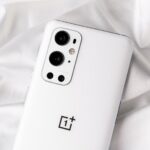 Voici le OnePlus 9 Pro blanc, mais vous ne pourrez jamais l'avoir 49 004dYw4Bly1gt6s8g861hj61900u00x1