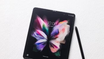 006 galaxyzfold3 5g s pen phantomblack 1