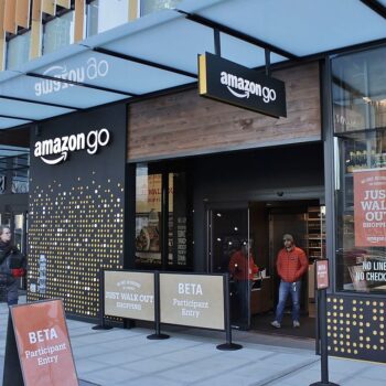 1200px Amazon Go in Seattle Dec